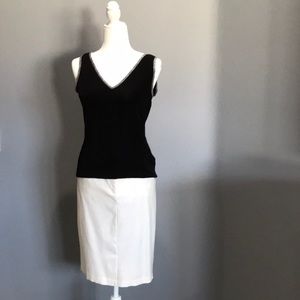 Beautiful silky knit top.